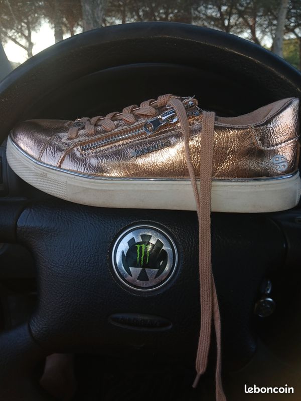 Basket dockers (image 4)