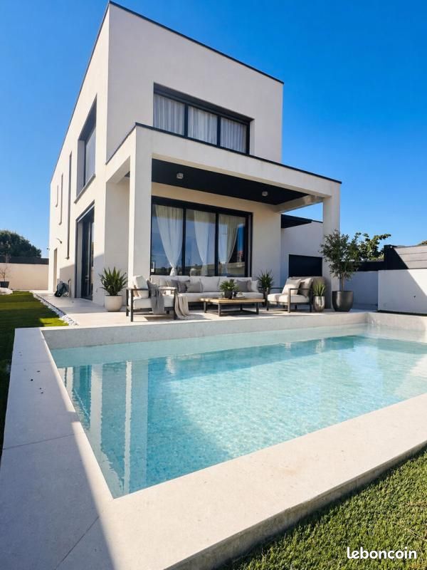 Maison 6 pièces 142 m² · à Sérignan · 142 m² · 647 000 €