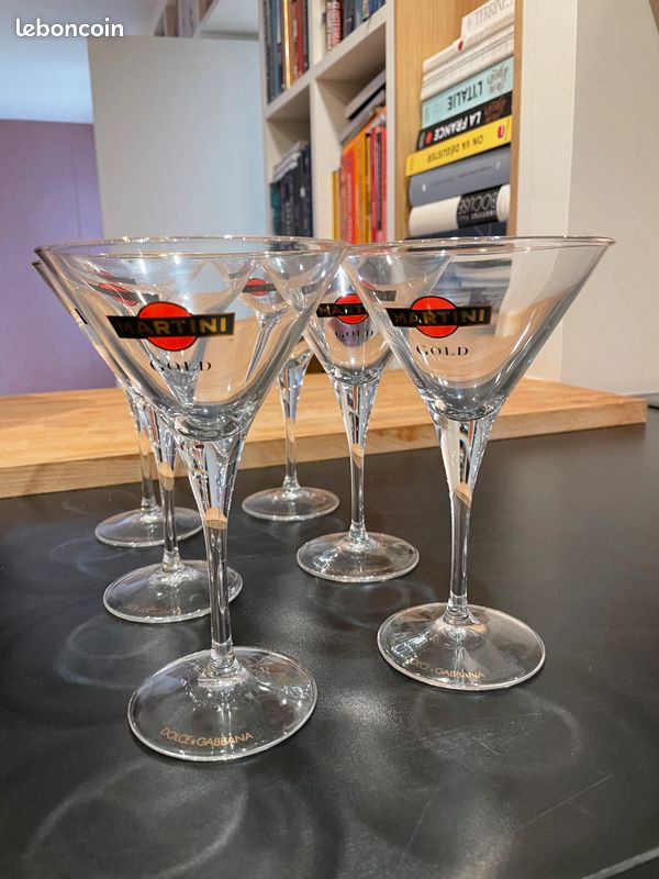 Verres à cocktail 'Martini Gold' en édition spéciale | Dolce&Gabbana édition limitée | logo Martini (image 1)