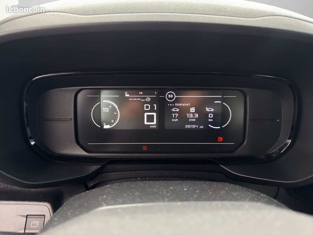 Citroen berlingo taille xl blue hdi 130ch eat8 shine 7pl (image 12)
