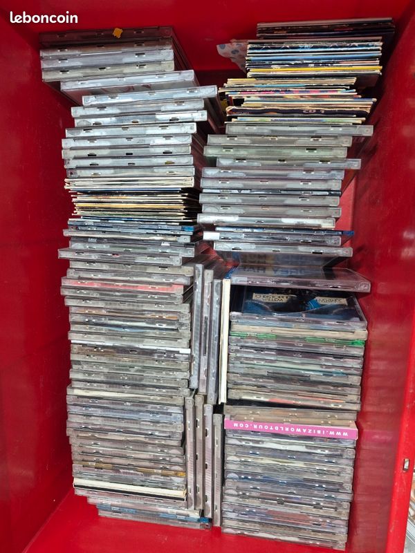 Lot de 150 cd (image 3)