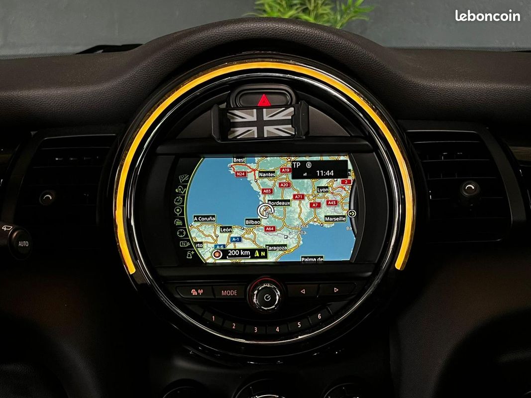 MINI COOPER 1.5i 136CH BVA F56 EDITION SEVEN - TOIT OUVRANT - GARANTIE 6 MOIS MINIMUM (image 12)