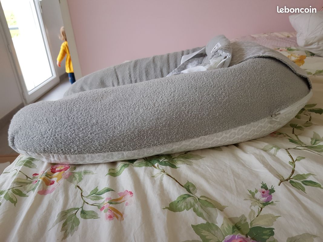 Coussin d'allaitement évolutif "TINEO" (image 2)