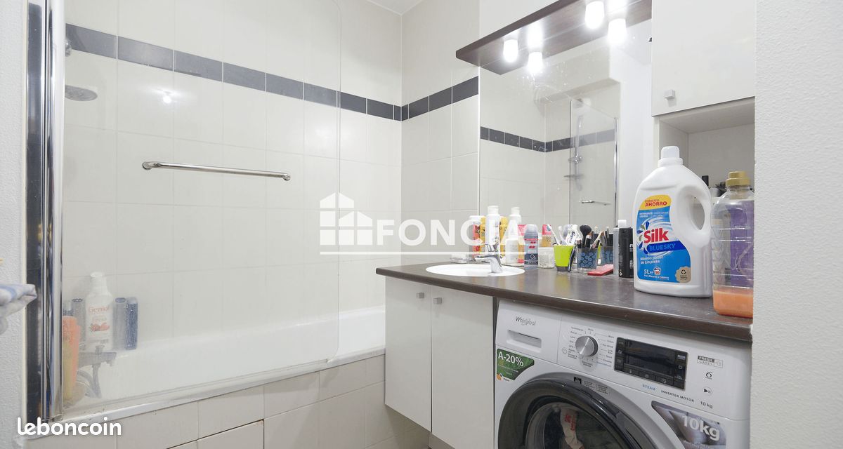 Cesson 🏡 Appartement T3 – 65 m² avec parrking et terrasse a 3 minutes a pied de la Gare RER – Cesson (Rue de Paris) – Résidence Les Balcos de Balory (2009) (image 4)