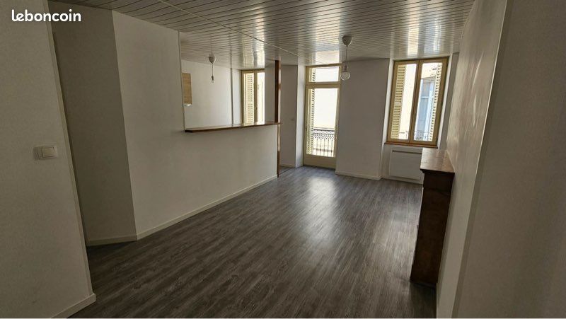 Appartement 1 pièce 30 m² · à Dijon · 30 m² · 535 €