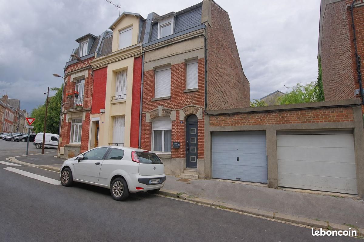 Maison 4 pièces 82 m² · à Saint-Quentin · 82 m² · 110 000 €