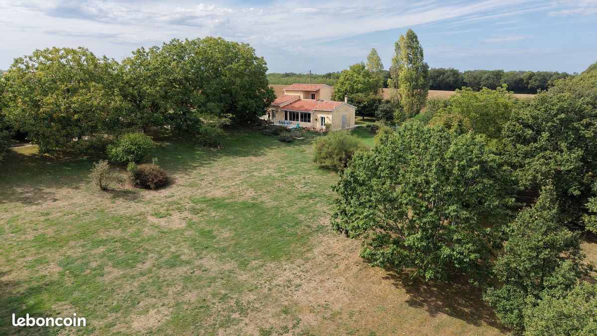 Maison 6 pièces 133 m² · à Dolmayrac · 133 m² · 235 000 €