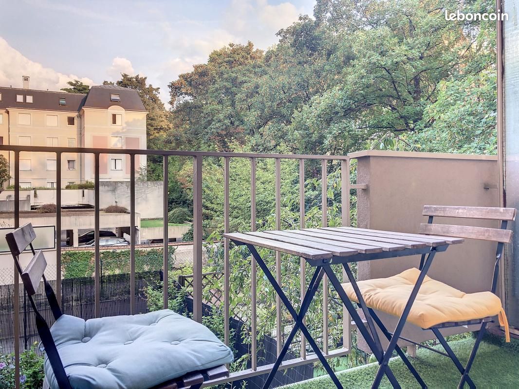 Appartement 2 pièces 33 m² · à Saint-Maurice · 33 m² · 1 030 €