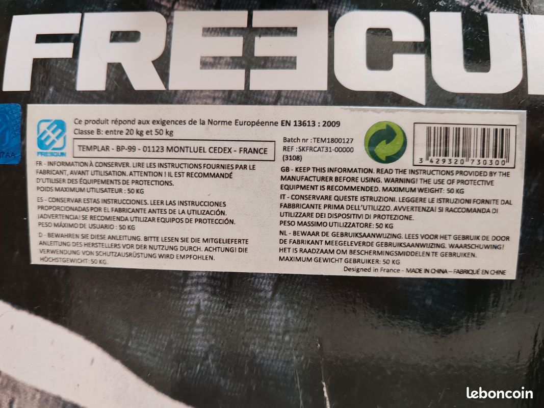 Skateboard freegun et protections (image 3)