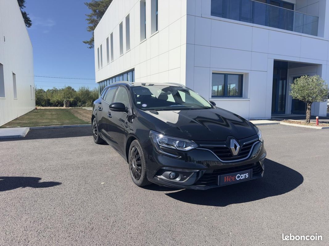 RENAULT MEGANE Mégane Estate 1.3 TCe - 140 - ESTATE BREAK Business PHASE 1 (image 8)