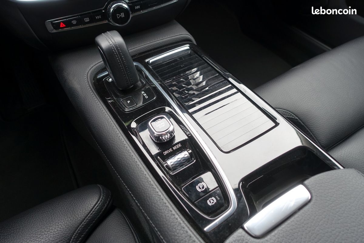 V60 T6 AWD 340ch Geartronic Inscription Hybride Rechargeable Cuir sport chauffant/Gps Europe/Caméra/Carplay/Full LED/Accès confort/ 1*Main/Garantie 12 mois (image 8)