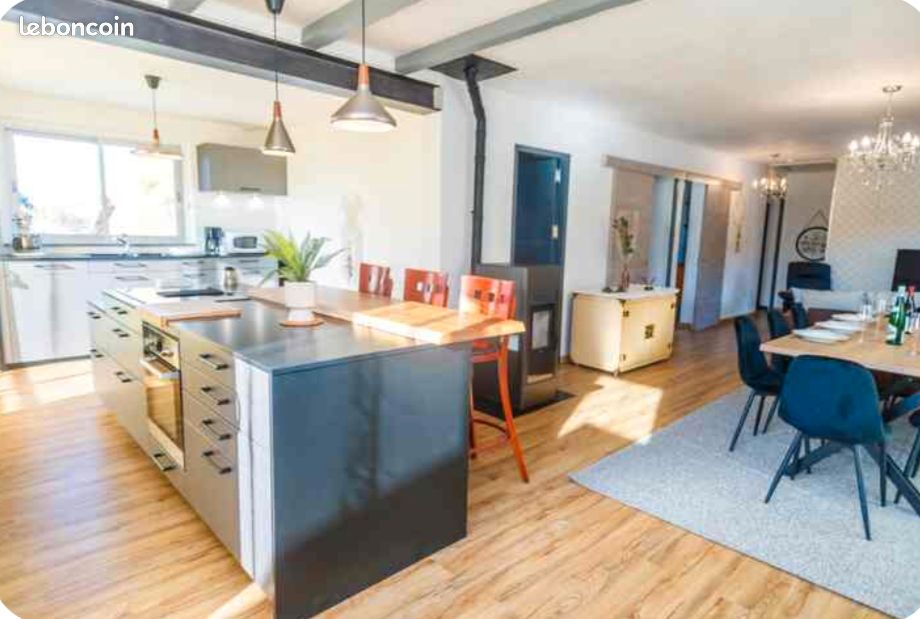 Maison 5 pièces 115 m² · à Douvaine · 115 m² · 2 400 €/mois
