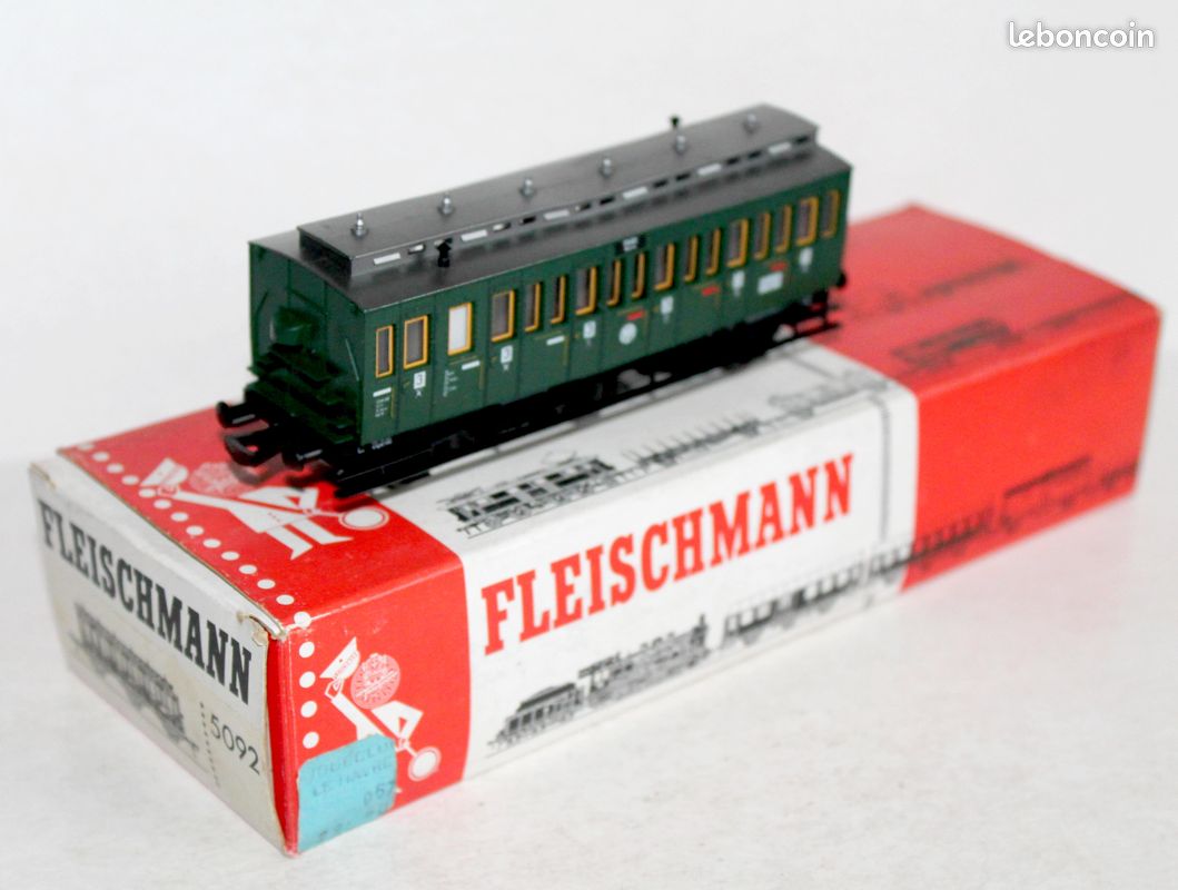 Fleischmann 517701 Voiture InterRegio 2ème classe de type Bim 263, DB