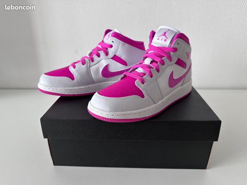 Pink Chaussure Air Jordan Mid Femme Air Jordan Mid ''Digital Pink