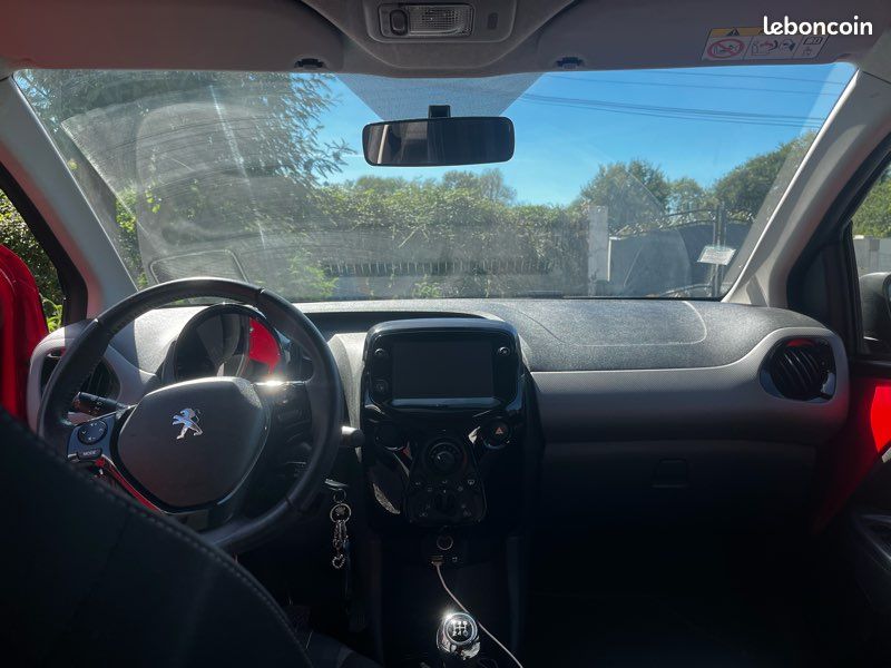 Peugeot 108 1.0 VTI 72 S&S 3CV STYLE 3P (image 3)