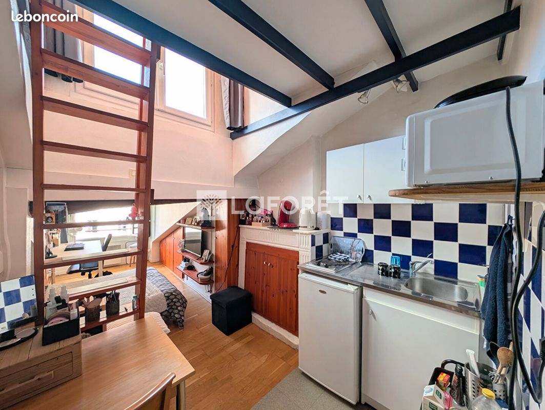 Appartement 1 pièce 14 m² · à Grenoble · 14 m² · 530 €