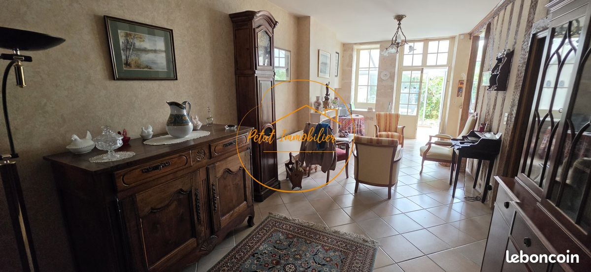 Maison 5 pièces 198 m² · à Beaugency · 198 m² · 339 200 €