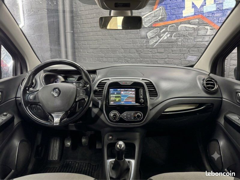 Renault Captur đ€ VĂ©hicule Garanti â«ïž 5 ans dâentretien offert (image 3)