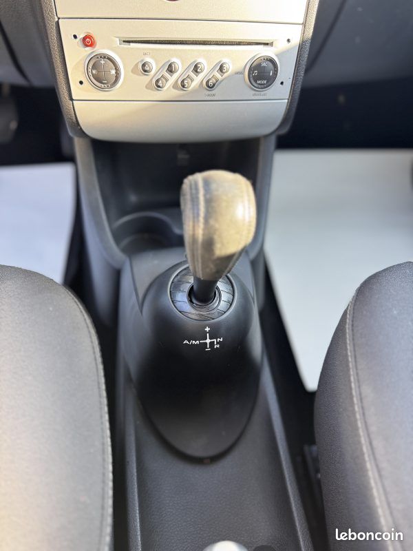 Renault modus grand 1.5 dci 85 expression quickshift 2009 (image 13)