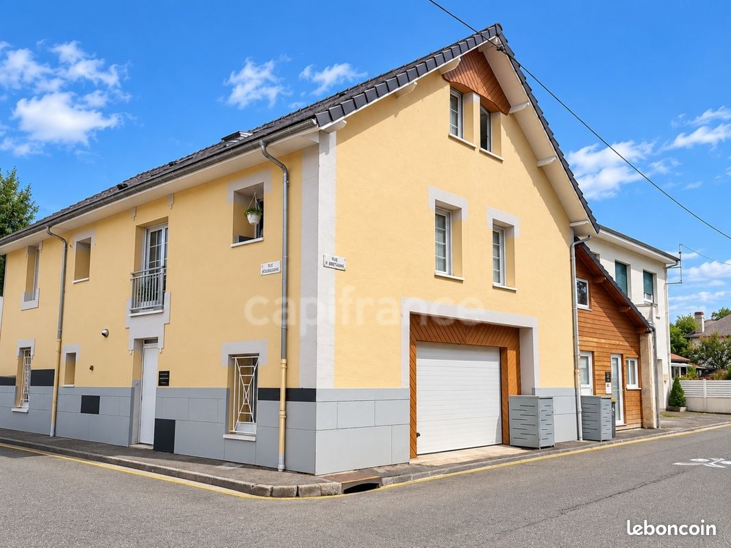 Appartement 5 pièces 180 m² · à Lourdes · 180 m² · 318 000 €