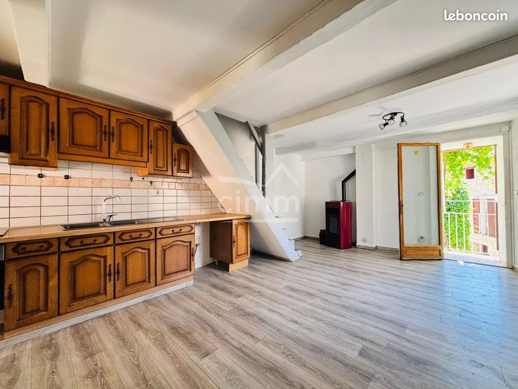 Maison 3 pièces 45 m² · à Cruis · 45 m² · 87 500 €