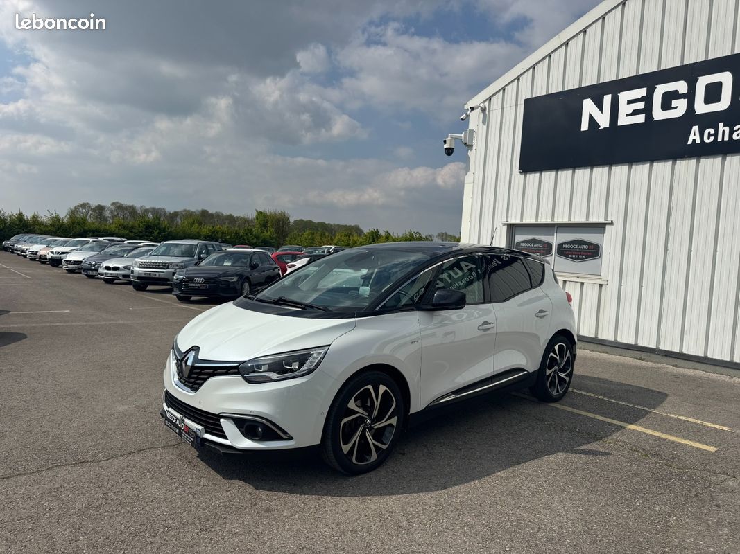RENAULT SCENIC IV Edition One 1.2i 130 CV 09/2016 47800 KM TOIT PANORAMIQUE INTIÉRIEUR CUIR SIÈGES CHAUFFANTS ET MAS (image 3)