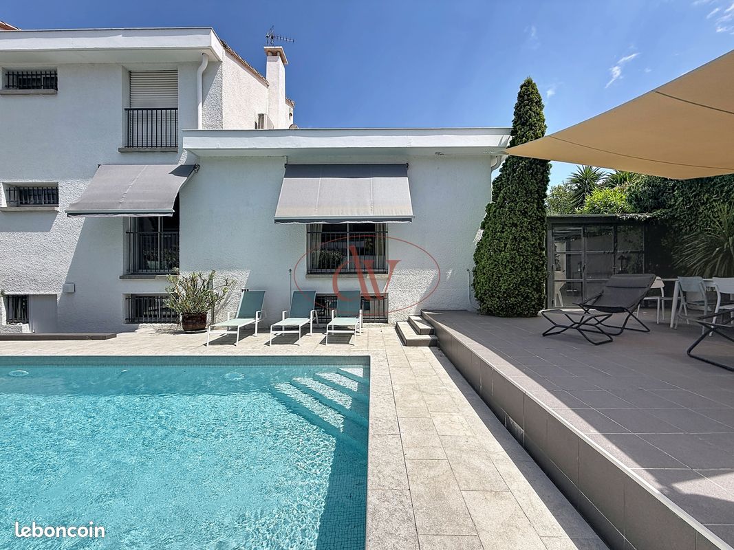 Maison 7 pièces 201 m² · à Perpignan · 201 m² · 529 000 €