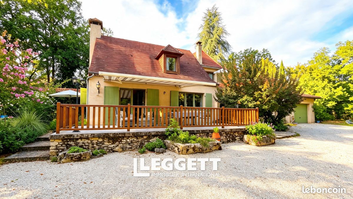Maison 9 pièces 160 m² · à Val de Louyre Et Caudeau · 160 m² · 397 950 €
