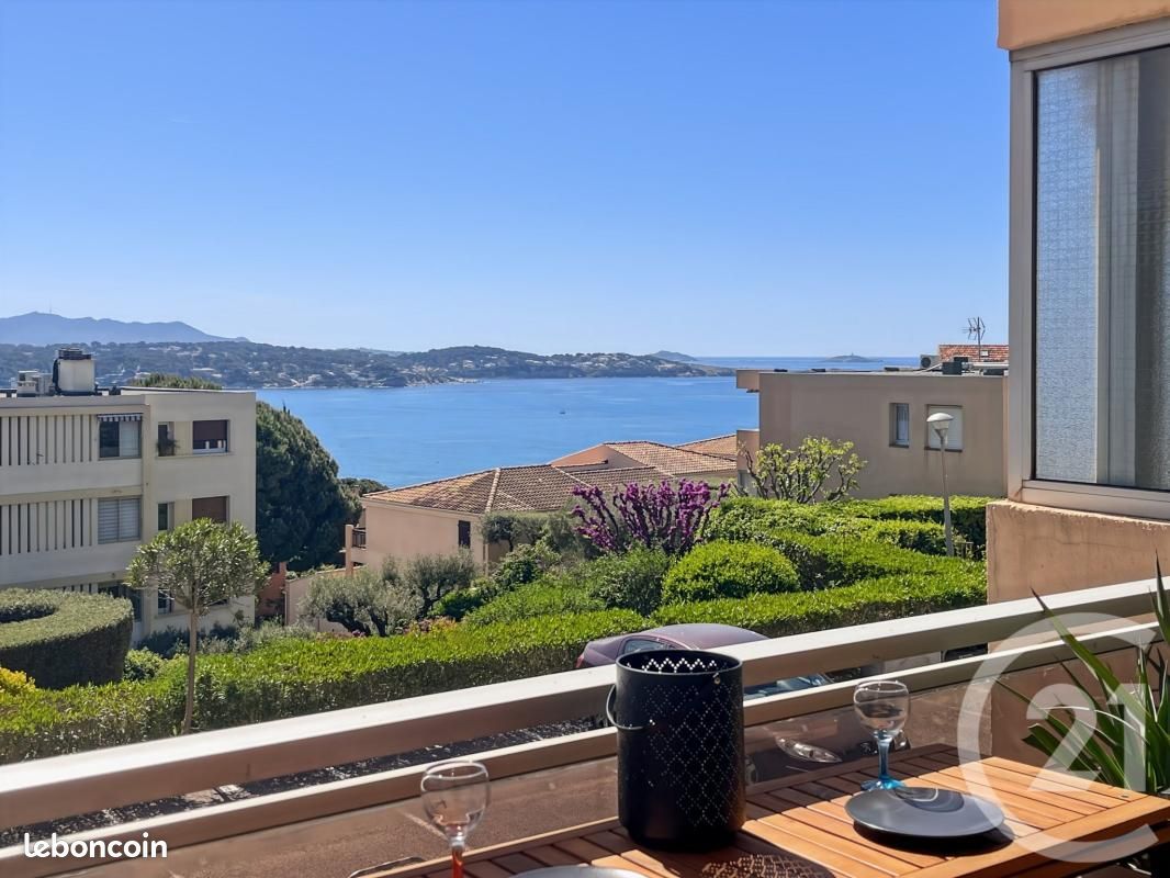 Appartement 1 pièce 22 m² · à Bandol · 22 m² · 160 000 €