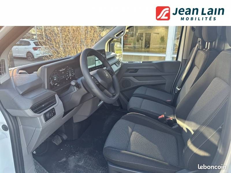 Volkswagen Transporter FOURGON VAN L1H1 2.0 TDI 150 BVA8 BUSINESS (image 17)
