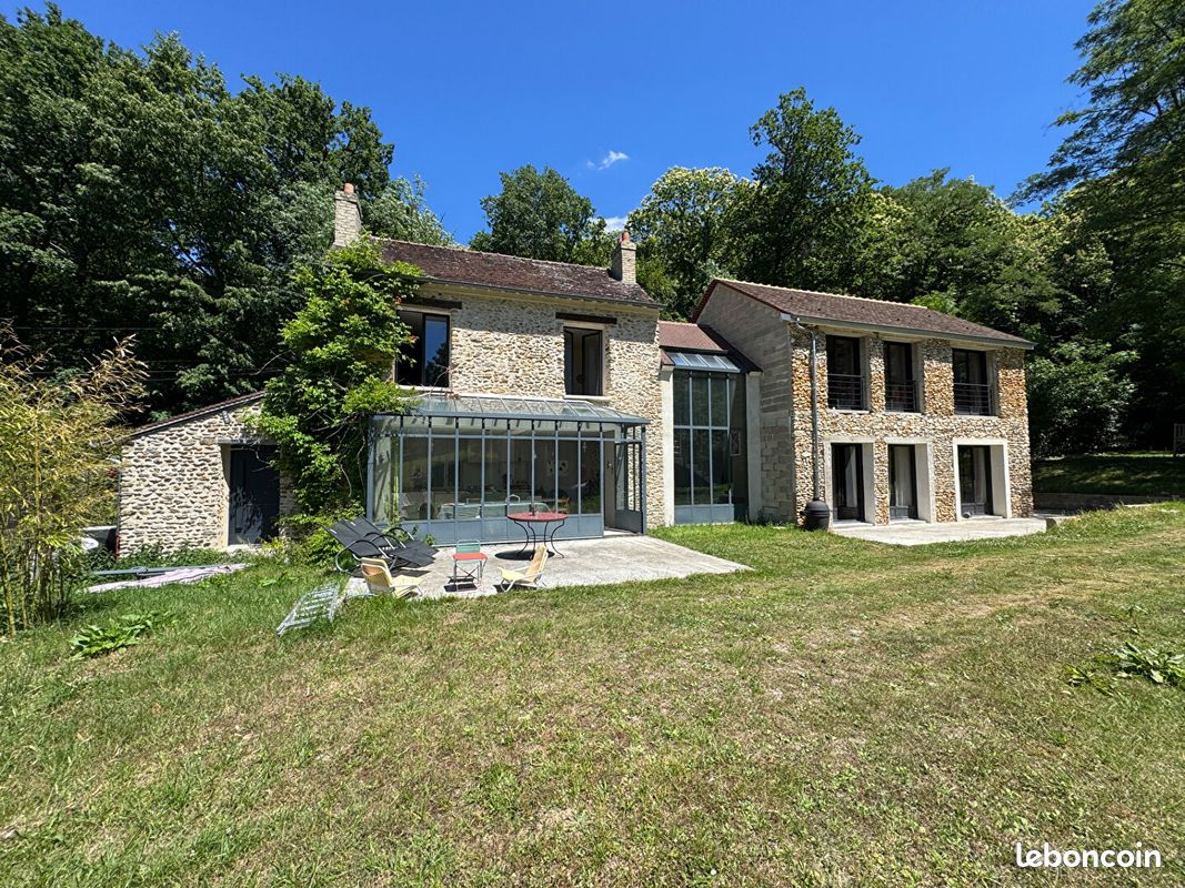 Maison 7 pièces 190 m² · à Grosrouvre · 190 m² · 895 000 €