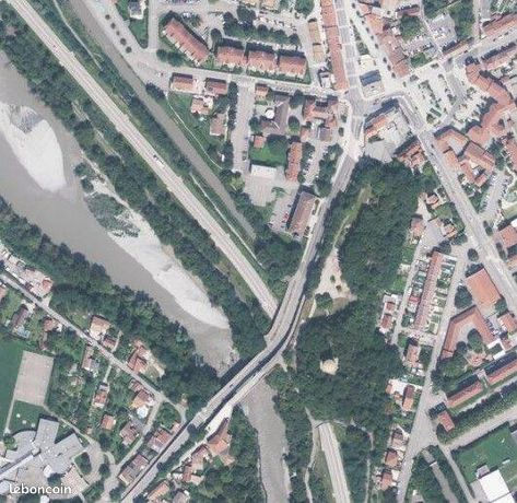 Terrain 423 m² Le Pont De Claix