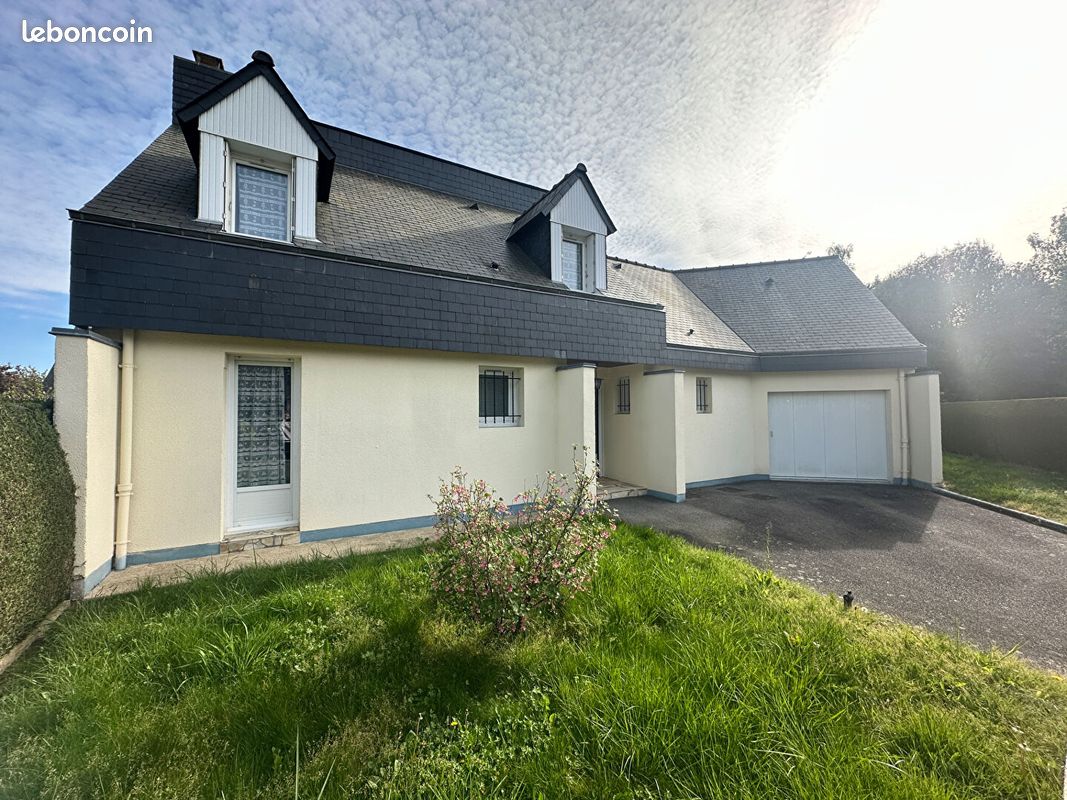Maison 5 pièces 108 m² · à Chartres-de-Bretagne · 108 m² · 334 800 €