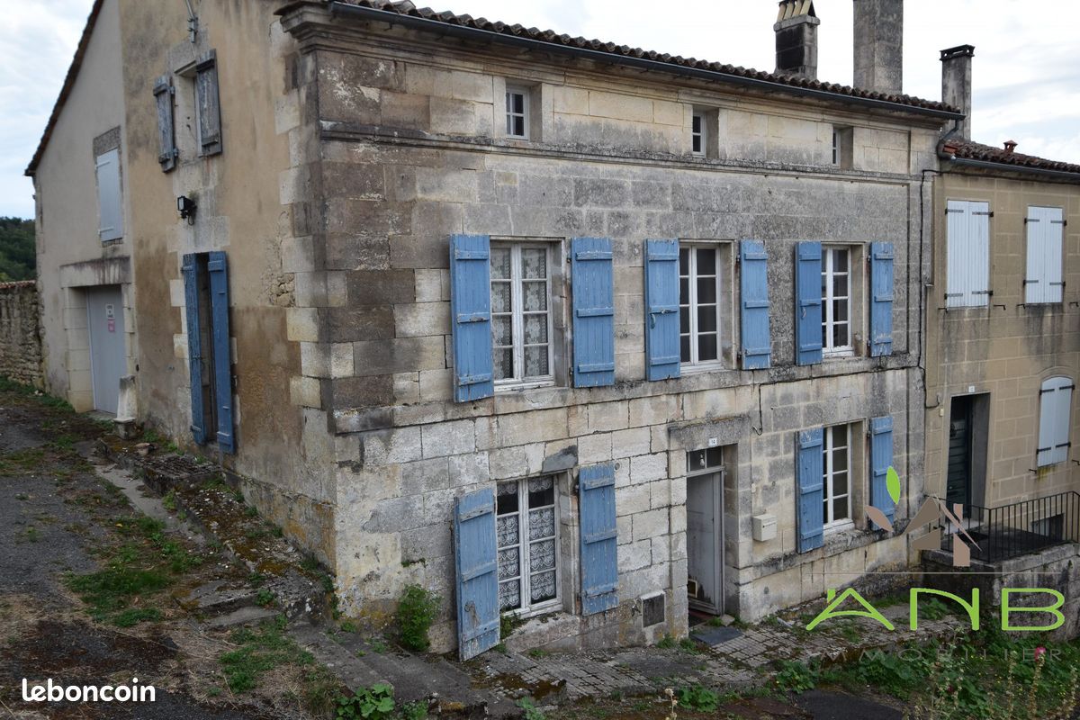 Maison 4 pièces 70 m² · à Villebois-Lavalette · 70 m² · 72 200 €