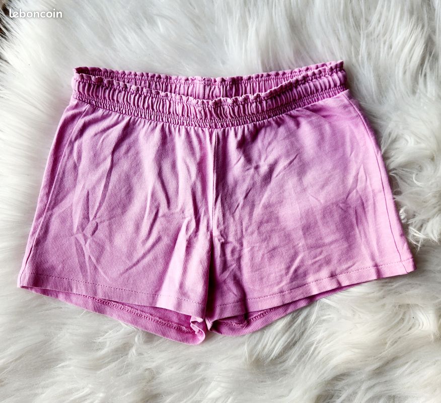 Short fille 8/9 ans 