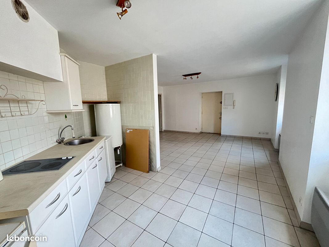 Appartement 1 pièce 33 m² · à Bourg-en-Bresse · 33 m² · 59 000 €