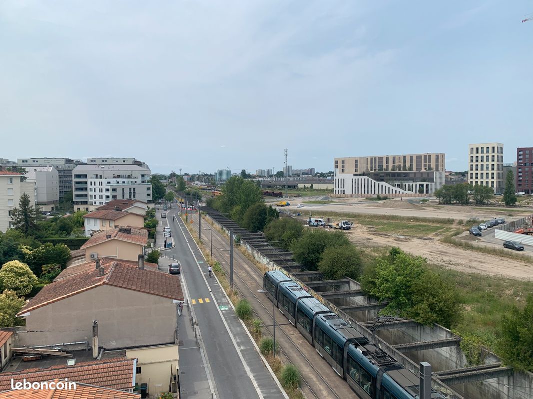Parking 4 pièces 73 m² · à Bordeaux · 72,5 m² · 1 395 €/mois