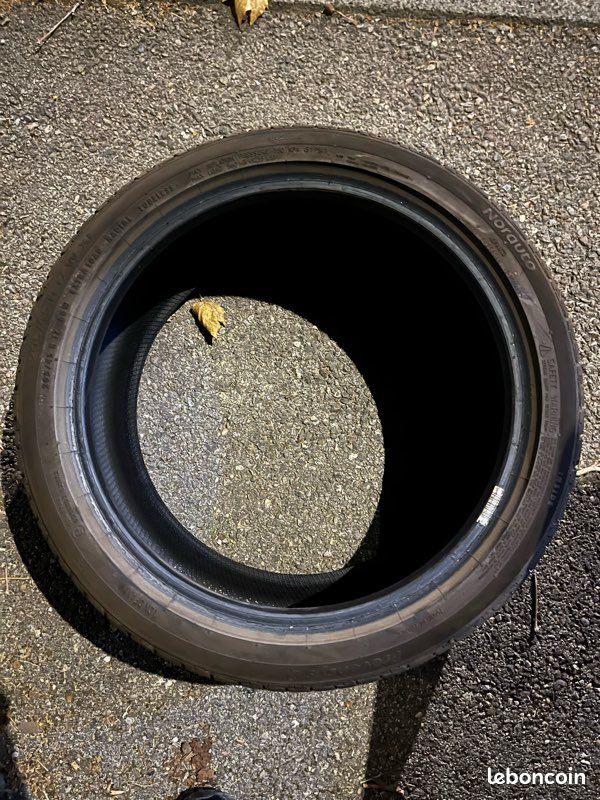 1 pneu 205/45R17 en très bonne état de 2023 (image 2)