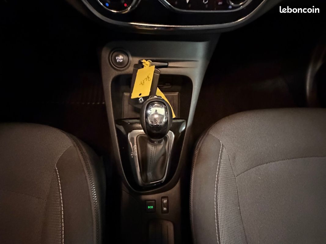 RENAULT CAPTUR TCe 120 Intens EDC (image 21)