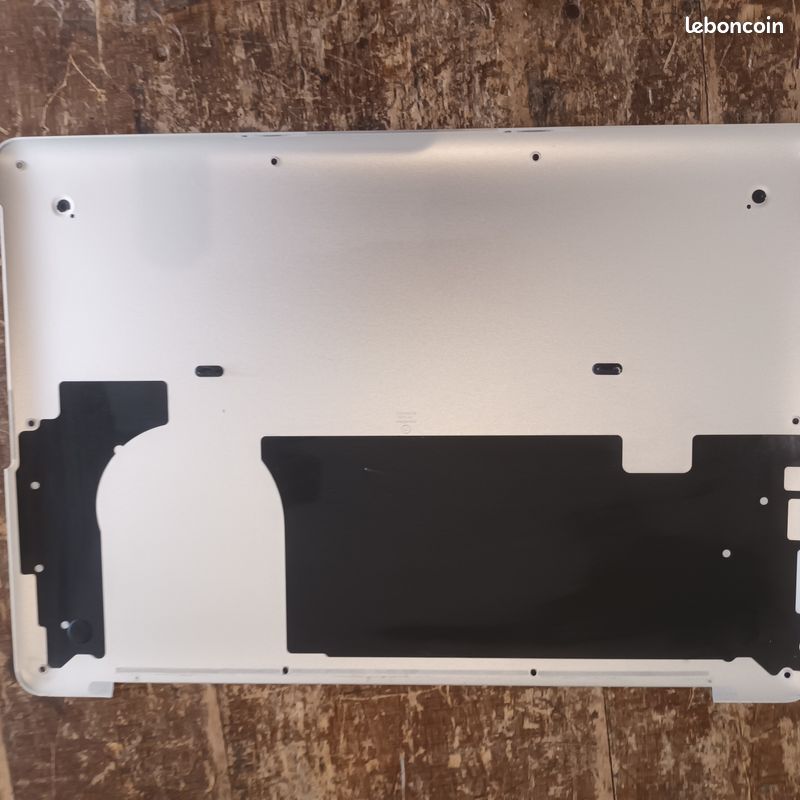 Coque Inférieure MacBook Pro Retina 13'' A1502 (2013-2015) - Pièce Originale Apple Reconditionnée
