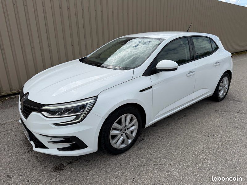 Renault Mégane 4 IV phII 1.5 Blue dci 115cv Bvm6 Business intens / 1*main / Led CarPlay / 5 places / 2022 / 153.000km / révision distribution effectuée / c.t ok / 12.490e Garantie 3 mois (image 2)