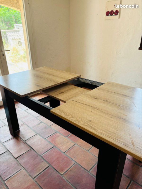 Table salle à manger bois avec rallonge (image 2)