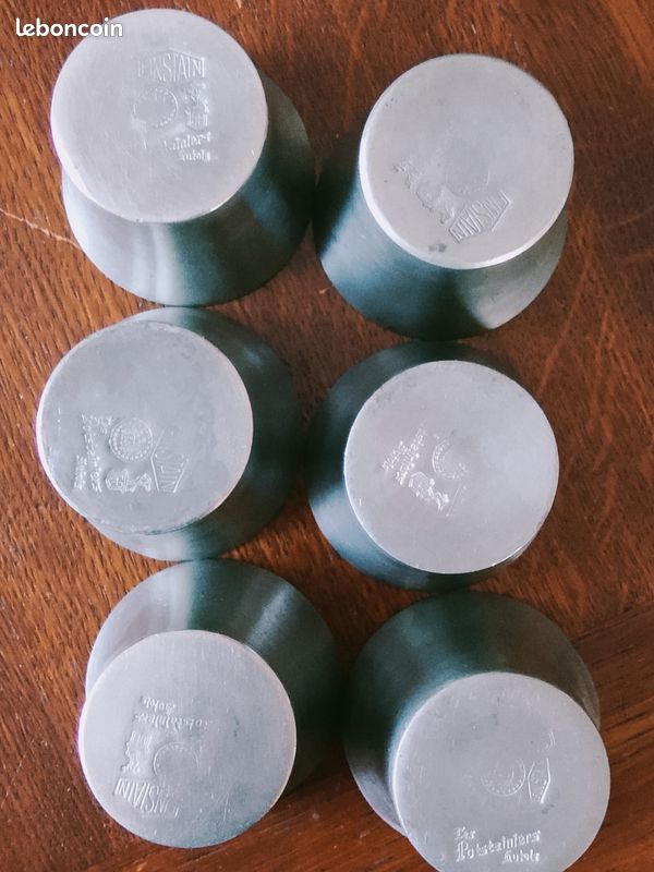Lot 10 gobelets étain verre a digestif étain pur 95%, 6 cmet 9 cm de haut (image 3)