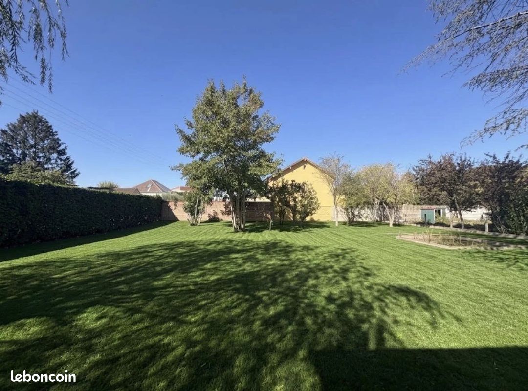 Terrain 569 m² · à Pacy-sur-Eure · 569 m² · 76 000 €