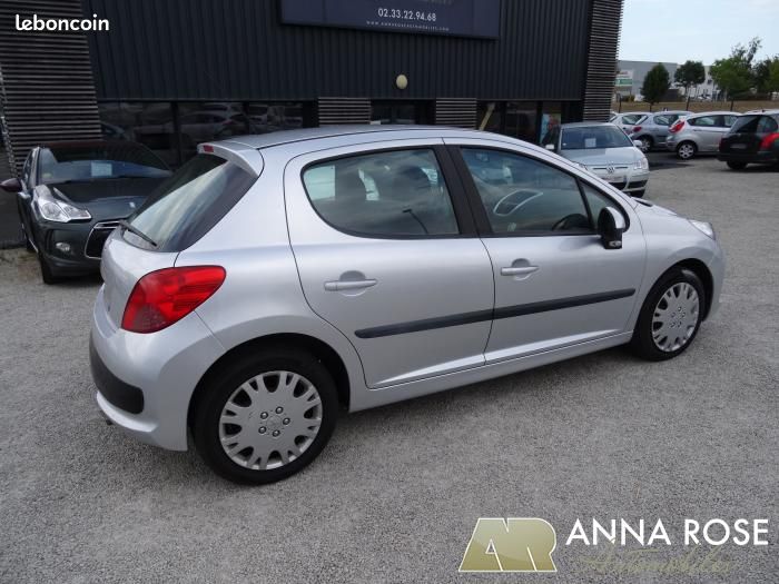 Peugeot 207 1.6 HDI 90 CH (image 3)