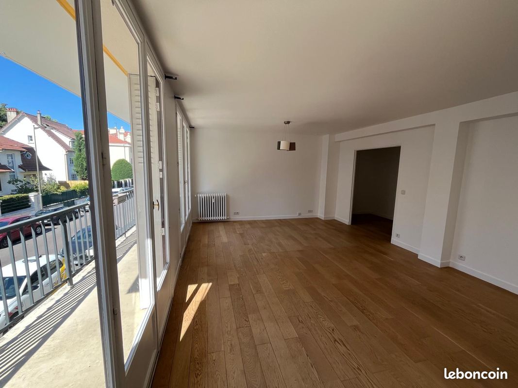 Appartement 4 pièces 91 m² · à Versailles · 91 m² · 599 000 €