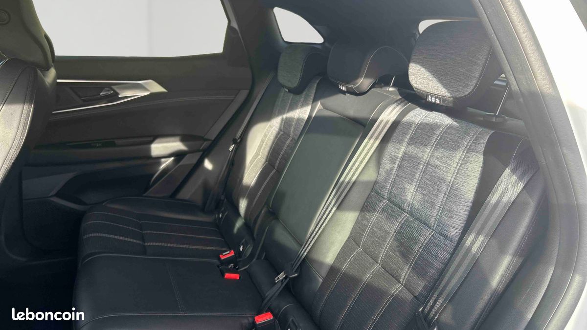 RENAULT Austral E-Tech hybrid 200 Techno (image 12)