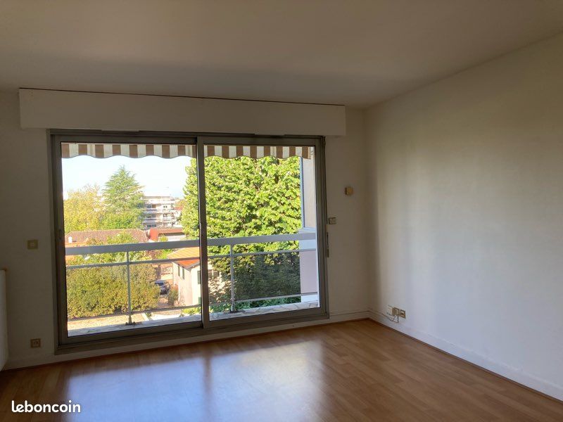 Appartement 2 pièces 52 m² · à Bordeaux · 52,4 m² · 909 €/mois