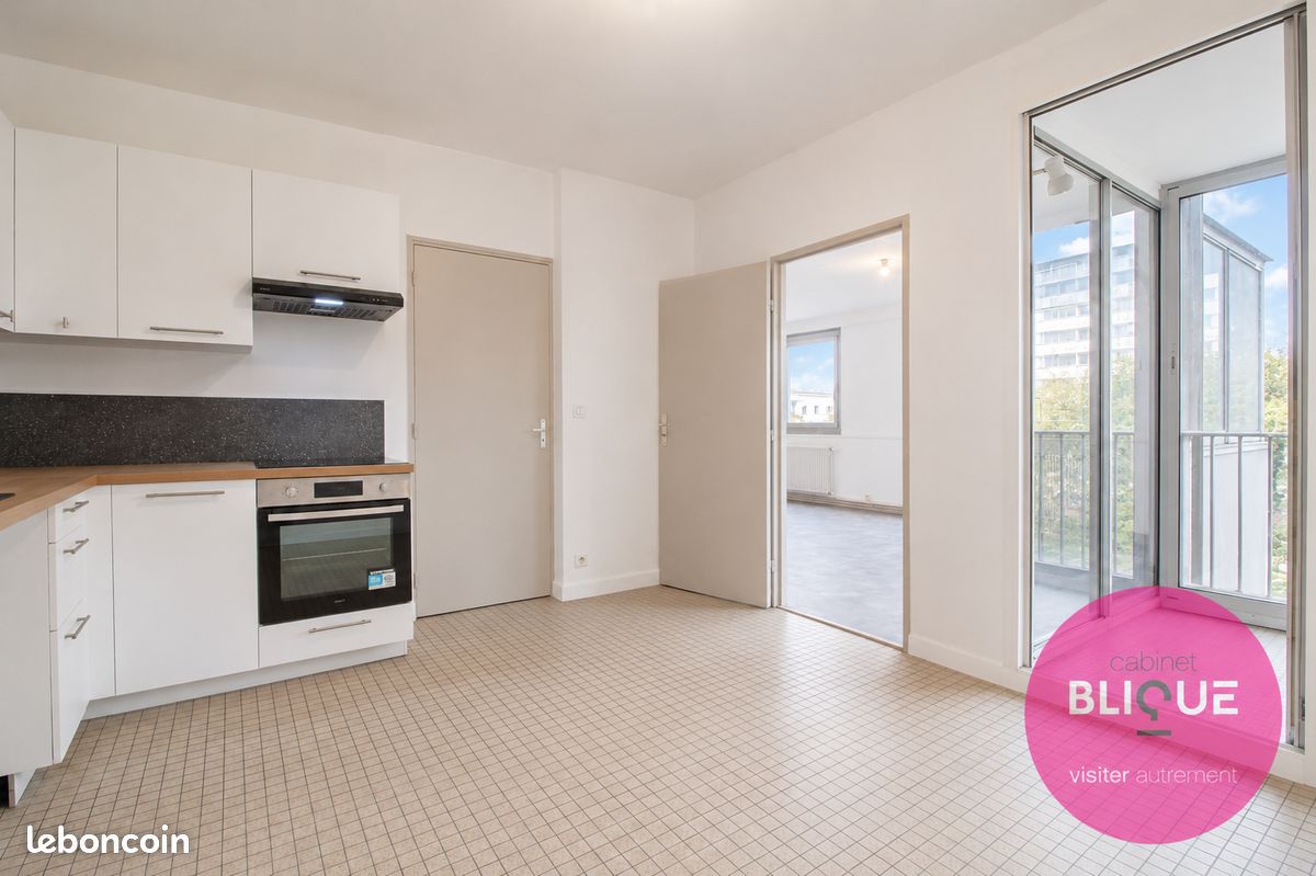 Appartement 5 pièces 103 m² · à Vandoeuvre-lès-Nancy · 103 m² · 145 000 €