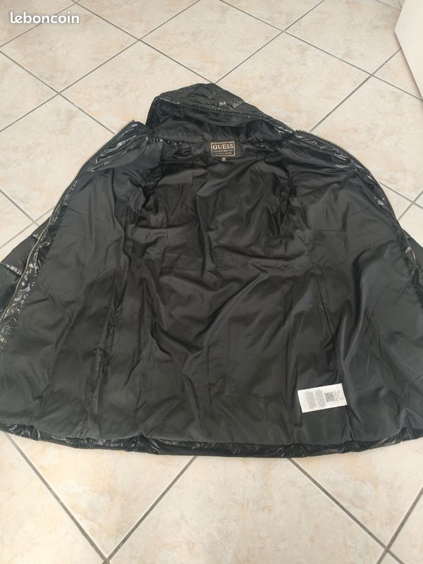 Doudoune Guess 14 ans (image 4)